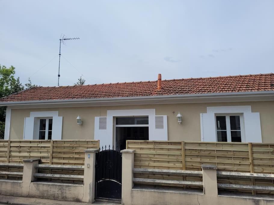 Maison Centre-Ville De La Teste Au Calme Bagian luar foto